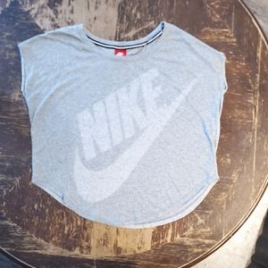 Nike workout top